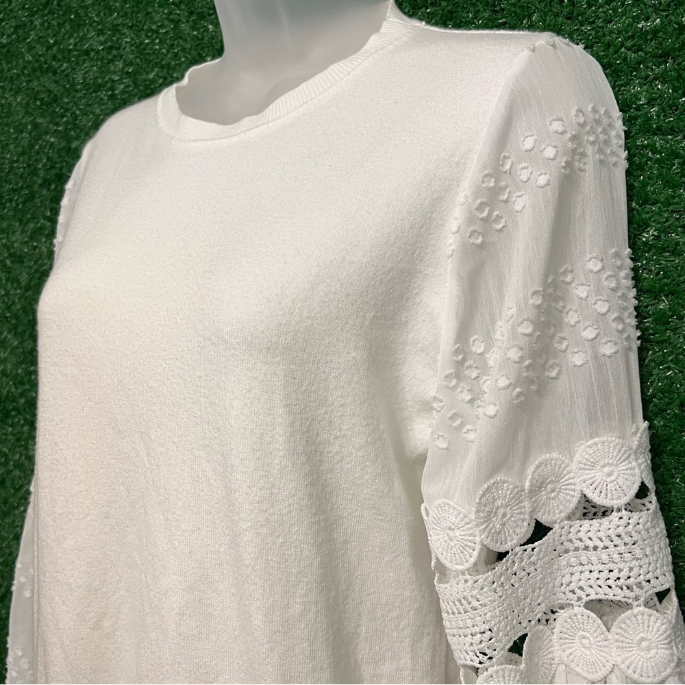 Sioni White Boxy 3/4 Sleeve Embellished Bohemian Sweater Bell Sleeve Crochet - Picture 3 of 8